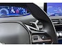 Peugeot 3008 1.2 PureTech Blue Lease Executive AUTOMAAT 130 pk | | Trekhaak | Climate control | Navigatie | Dakrails | Extra getint glas | Draadloze telefoonlader