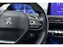 Peugeot 3008 1.2 PureTech Blue Lease Executive AUTOMAAT 130 pk | | Trekhaak | Climate control | Navigatie | Dakrails | Extra getint glas | Draadloze telefoonlader