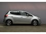 Kia Venga 1.4 CVVT 90pk Summer Edition Navigatie, Panoramadak, Trekhaak.