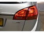 Kia Venga 1.4 CVVT 90pk Summer Edition Navigatie, Panoramadak, Trekhaak.