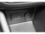 Kia Venga 1.4 CVVT 90pk Summer Edition Navigatie, Panoramadak, Trekhaak.