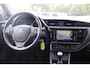 Toyota Auris Touring Sports 1.2T Trend | Panoramadak | Trekhaak | Camera | Dealer onderhouden