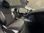 Peugeot 2008 1.2 PureTech Blue Lion | Panorama | Carplay | Dealer onderhouden