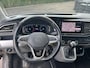 Volkswagen Transporter 2.0 TDI L1H1 Bulli 150pk AUTO | Trekhaak | Achterdeuren | Passagiersstoel | Adaptive cruise | Navigatie | Verwarmde voorruit | 17" LMV