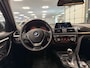 BMW 3-Serie 318i Executive * Automaat / Dealer onderhouden / Afn. Trekhaak / LED / Navigatie / NL Auto *