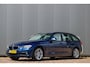 BMW 3-Serie Touring 318d Centennial High Executive | Trekhaak | Leder | Navi | PDC | Cruise | Rijklaar.