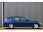 BMW 3-Serie Touring 318d Centennial High Executive | Trekhaak | Leder | Navi | PDC | Cruise | Rijklaar.