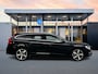 Volvo V60 2.0 T4 Business Sport | 1e Eigenaar | 18" | Trekhaak | Sportleder | Schuifdak | Stoelverwarming | Keyless | Parkeercamera | Xenon