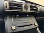 Lexus IS 300h Business Line, 180Pk, 2017, 2de eigenaar, Volledig leder, Dealer onderhouden, Stoelverwarming, Elektrische stoelen, Climate control, Camera, Navigatie,