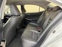 Lexus IS 300h Business Line, 180Pk, 2017, 2de eigenaar, Volledig leder, Dealer onderhouden, Stoelverwarming, Elektrische stoelen, Climate control, Camera, Navigatie,