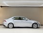 Lexus IS 300h Business Line, 180Pk, 2017, 2de eigenaar, Volledig leder, Dealer onderhouden, Stoelverwarming, Elektrische stoelen, Climate control, Camera, Navigatie,