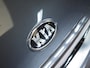 Kia Stonic 1.0 T-GDi Automaat MHEV DynamicLine Lane Assist Blind Spot Sensor Park Distance Stoel Stuurverwarming 50.000KM