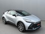 Toyota C-HR / C-HR+ 1.8 Hybrid 140PK First Edition Bi-Tone/Winter-pack/Gr.-navigatie/Elektr.klep/Camera/Adapt.-cruise