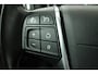 Volvo V40 1.6 T2 Summum (NAVIGATIE, CRUISE CONTROL, PARKEERSENSOREN)