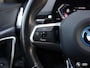 BMW iX1 xDrive30 67 kWh M SPORT / KEYLESS ENTRY-START / 19" / AUT DIM SPIEGELS / DRAADLOOS LADEN TEL