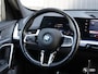 BMW iX1 xDrive30 67 kWh M SPORT / KEYLESS ENTRY-START / 19" / AUT DIM SPIEGELS / DRAADLOOS LADEN TEL