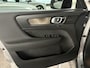 Volvo XC40 T5 262pk [Plug-in] Ultimate Dark | Trekhaak | Schuifdak | Harman Kardon |