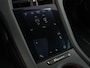 Porsche Taycan Performance 84 kWh | NL Auto | Panoramadak | 360 Camera | Bose | Memory Seats | Stoel + Stuurverwarming | Ambiance Interieur |