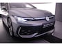 Volkswagen Golf GTE 1.5 TSI eHybrid 272pk DSG Automaat Trekhaak, 360 camera, Lederen bekleding, Panoramadak, LED matrix koplampen, Adaptive cruise control