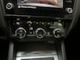 Skoda Octavia Combi 1.0 TSI DSG Greentech Ambition Business Camera Trekhaak Camera Navigatie DAB+