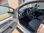 Volkswagen Up! 1.0 move up! BlueMotion TREKHAAK. NL auto