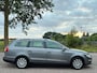 Volkswagen Passat Variant 2.0 FSI Highline ECC Leder Audio-CD/Navi Sportstoelen LMV 16" PDC Xenon Schuif-/Kanteldak Apk 03/02/2027
