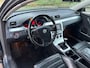 Volkswagen Passat Variant 2.0 FSI Highline ECC Leder Audio-CD/Navi Sportstoelen LMV 16" PDC Xenon Schuif-/Kanteldak Apk 03/02/2027