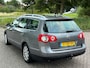 Volkswagen Passat Variant 2.0 FSI Highline ECC Leder Audio-CD/Navi Sportstoelen LMV 16" PDC Xenon Schuif-/Kanteldak Apk 03/02/2027