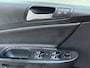 Volkswagen Passat Variant 2.0 FSI Highline ECC Leder Audio-CD/Navi Sportstoelen LMV 16" PDC Xenon Schuif-/Kanteldak Apk 03/02/2027