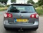 Volkswagen Passat Variant 2.0 FSI Highline ECC Leder Audio-CD/Navi Sportstoelen LMV 16" PDC Xenon Schuif-/Kanteldak Apk 03/02/2027