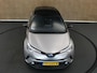 Toyota C-HR / C-HR+ 1.8 Hybrid Bi-Tone - ORIGINEEL NEDERLANDSE AUTO - ACHTERUITRIJCAMERA - NAVIGATIESYSTEEM FULL MAP - CRUISE CONTROL ADAPTIEF - DODEHOEKDETECTIE - KEYLESS ENTRY - VOORSTOELEN VERWARMD - PARKEERSENSOREN VOOR EN ACHTER - PARKEER ASSISTENT - AUDIO INSTALLATIE PREMIUM - LICHTMETALEN VELGEN 18"