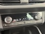 Skoda Kamiq BWJ 2021 | 1.0TSI 111PK Sport Bus AUTOMAAT | CLIMA | SPORTSTOELeN | CARPLAY | PDC 2X | ALCANTARA/STOF | 18'' LMV | PRIVACY GLASS | STOELVERW |