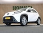 Toyota Aygo X 1.0 VVT-i S-CVT Play - ORIGINEEL NEDERLANDSE AUTO -ACHTERUITRIJCAMERA - APPLE CARPLAY/ANDROID AUTO - CRUISE CONTROL ADAPTIEF - AIRCO - VERKEERSBORDDETECTIE - GROOTLICHTASSISTENT - LEDEREN STUURWIEL - DAB-ONTVANGER - BLUETOOTH TELEFOONVOORBEREIDING