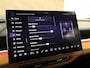 Mazda 6e Takumi Plus Long Range 80 kWh - ORIGINEEL NEDERLANDSE AUTO - PANORAMADAK - RONDOMZICHTCAMERA - HEAD-UP DISPLAY - DODEHOEKDETECTIE MET CORRECTIE - ELEKTRISCH BEDIENBARE ACHTERKLEP - ELEKTRISCH VERSTELBARE BESTUURDERSSTOEL - STOELVENTILATIE VÓÓR - VOORSTOELEN & STUUR VERWARMING - WARMTEPOMP - APPLE CARPLAY/ANDROID AUTO - DRAADLOZE TELEFOONLADER - KEYLESS ENTRY & START - LUXE LEDEREN/SUÈDE BEKLEDING - SFEERVERLICHTING - ELEKTRISCHE WEGKLAPBARE TREKHAAK 1.500 KG TREKGEWICHT