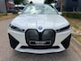 BMW iX XDrive50, 112 kWh, Sportpakket, trekhaak, H&K, Pano, leder