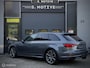 Audi A4 Avant 2.0 TFSI S line black edition, 360, Pano, HUD, Trekhaak, Stoelverwarming,