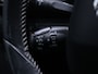 Peugeot 308 SW 1.6 BlueHDI Blue Lease Executive [PANORAMADAK, CRUISE CONTROL, NAVIGATIE, TREKHAAK, PDC V+A, CLIMATE, LED, MULTIFUNCTIONEEL STUUR, LICHTMETALEN VELGEN, NIEUWSTAAT]