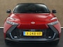 Toyota C-HR / C-HR+ 1.8 Hybrid 140 First Edition - ORIGINEEL NEDERLANDSE AUTO - AFKOMSTIG VAN 1E EIGENAAR - PARKEERSENSOREN VOOR EN ACHTER - CAMERA - PARKEERASSISTENT - ELEKTRISCHE ACHTERKLEP - 18 INCH LICHT METALEN VELGEN - LENDESTEUN BESTUURDERSSTOEL - NAVIGATIE - APPLE CARPLAY/ ANDROID AUTO - DRAADLOZE TELEFOONLADER