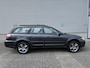 Subaru Outback 2.5i Exclusive Edition Automaat | Trekhaak afneembaar | All Seasonbanden | Dealer onderhouden