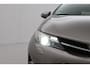 Toyota Auris 1.8 Hybrid Lease Plus | Panoramadak | Navigatie | Stoelverwarming | Parkeersensoren voor/achter | Keyless | Cruise Control | Clima | Camera | Xenon | 16 inch | Bluetooth