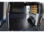 Volkswagen Caddy Cargo 2.0 TDI Comfort 123PK / 90kW, 16" LMV, achteruitrijcamera (rear view), ErgoComfort bestuurdersstoel, lat om lat laadruimte, laadvloer, navigatie discover media, draadloos Apple Carplay & Android Auto, multifunctioneel stuurwiel, cruise control, dichte achterdeuren, trekhaak, elektrisch verstel- en verwarmbare buitenspiegels, laadruimte met LED verlichting