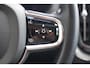 Volvo XC60 T6 Recharge AWD Plus Dark | Long Range | Stoelverwarming | Leder | Parkeercamera | Treeplanken | Pilot Assist | Keyless