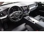 Volvo XC60 T6 Recharge AWD Plus Dark | Long Range | Stoelverwarming | Leder | Parkeercamera | Treeplanken | Pilot Assist | Keyless