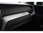 Volvo XC60 T6 Recharge AWD Plus Dark | Long Range | Stoelverwarming | Leder | Parkeercamera | Treeplanken | Pilot Assist | Keyless