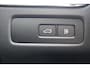 Volvo XC60 T6 Recharge AWD Plus Dark | Long Range | Stoelverwarming | Leder | Parkeercamera | Treeplanken | Pilot Assist | Keyless