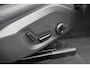 Volvo XC60 T6 Recharge AWD Plus Dark | Long Range | Stoelverwarming | Leder | Parkeercamera | Treeplanken | Pilot Assist | Keyless