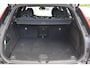 Volvo XC60 T6 Recharge AWD Black Edition | Stoelverwarming | Trekhaak | BLIS | Panoramadak | 360° Camera | H/K | Pilot Assist | Keyless