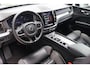 Volvo XC60 T6 Recharge AWD Black Edition | Stoelverwarming | Trekhaak | BLIS | Panoramadak | 360° Camera | H/K | Pilot Assist | Keyless