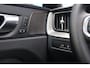 Volvo XC60 T6 Recharge AWD Black Edition | Stoelverwarming | Trekhaak | BLIS | Panoramadak | 360° Camera | H/K | Pilot Assist | Keyless