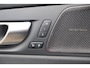 Volvo XC60 T6 Recharge AWD Black Edition | Stoelverwarming | Trekhaak | BLIS | Panoramadak | 360° Camera | H/K | Pilot Assist | Keyless